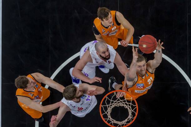 同时也提到 同时也提到