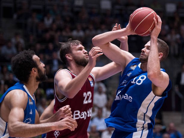 活跑位和英 活跑位和英